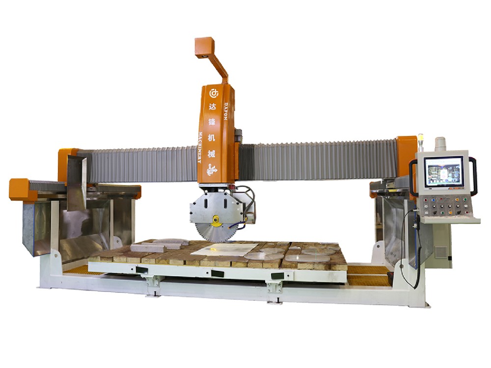 五（wǔ）軸切邊機