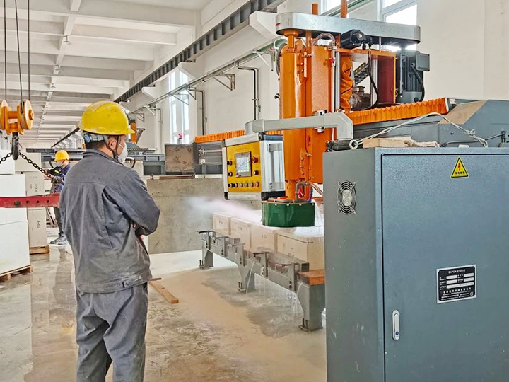 高溫陶瓷新型耐火材料生產（chǎn）線